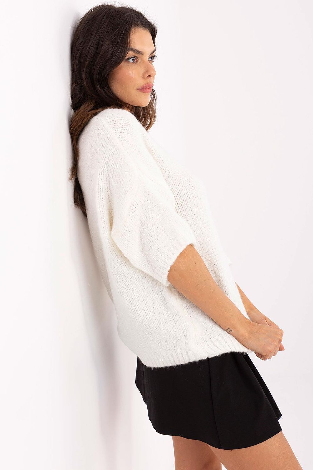 Short sleeve sweater model 208728 Italy Moda