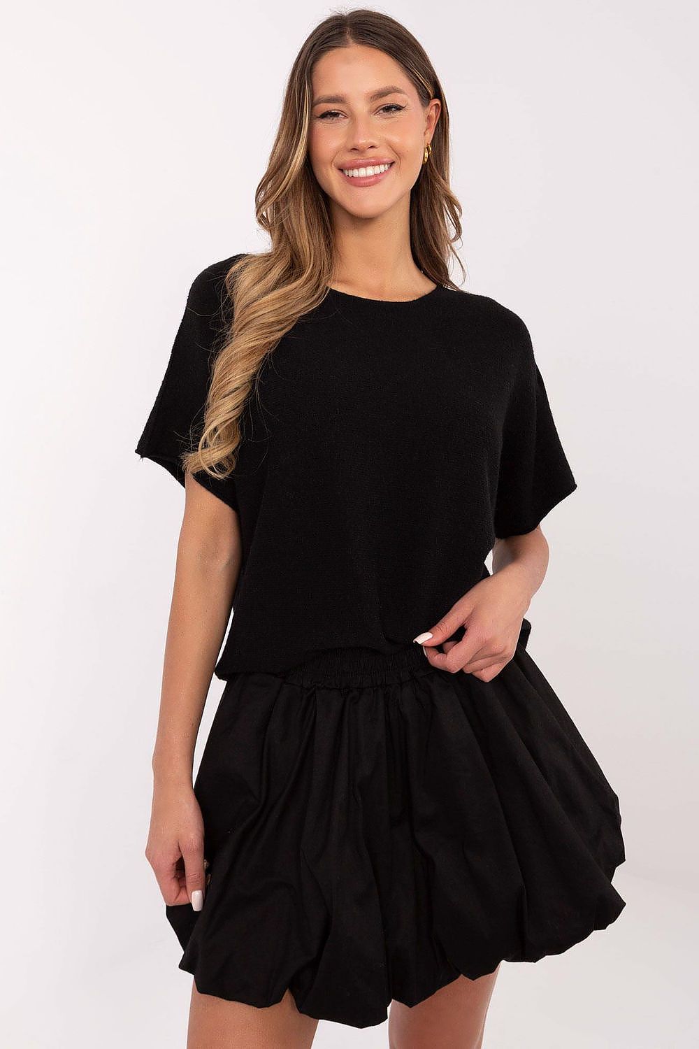 Short sleeve sweater model 209988 Italy Moda