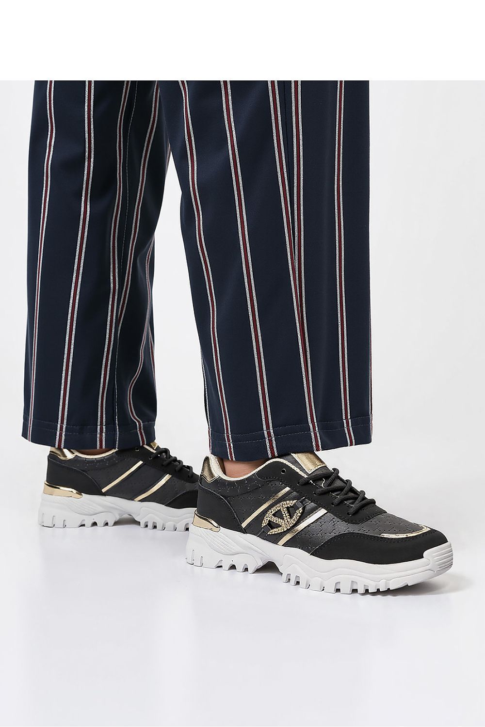 Sport Shoes model 210194 Inello