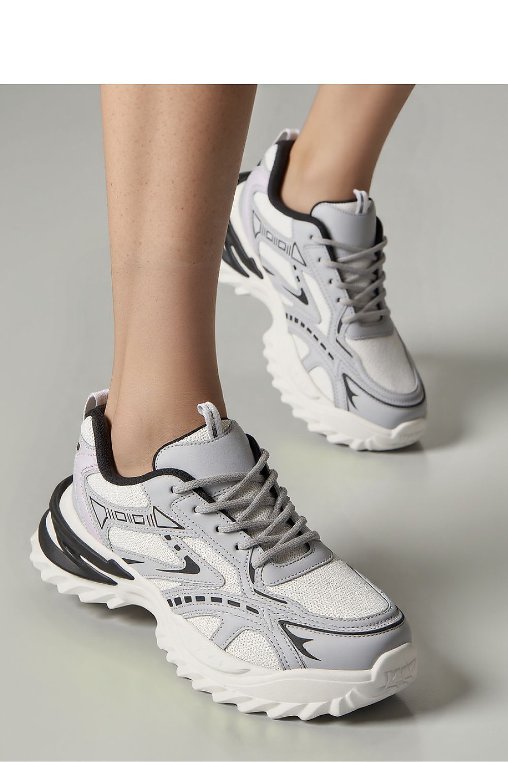 Sport Shoes model 210196 Inello