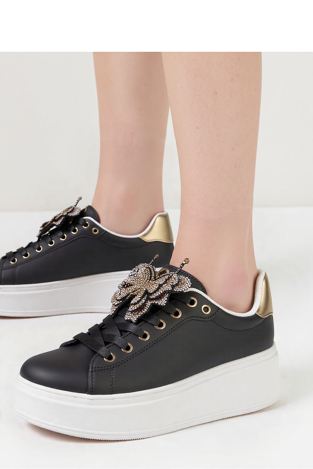 Sport Shoes model 210222 Inello