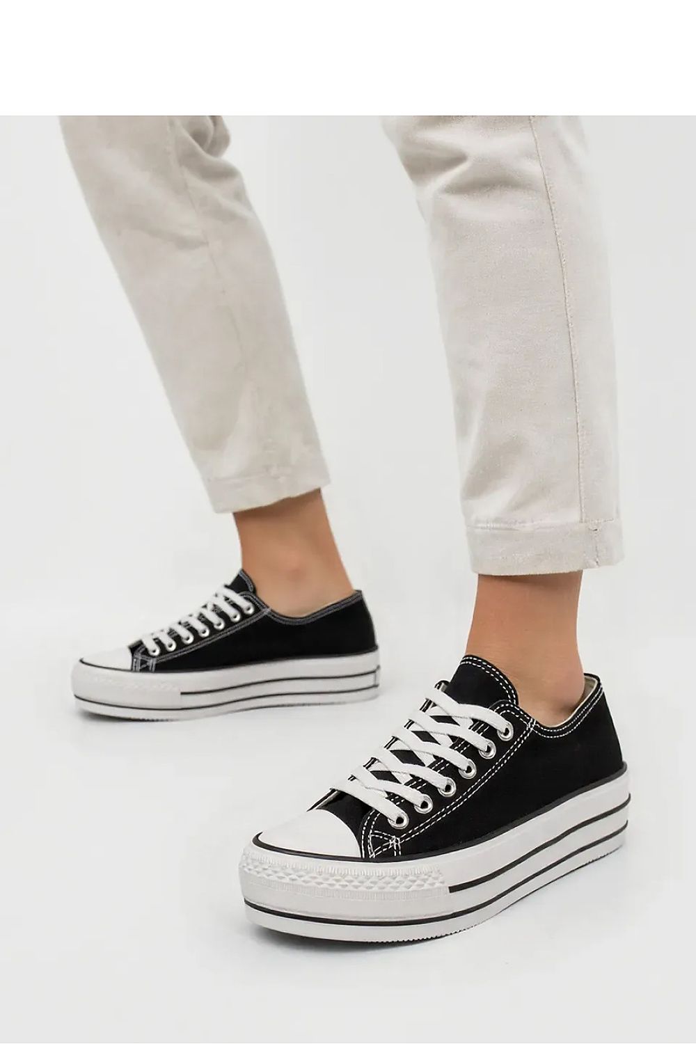 Sneakers model 210318 Inello