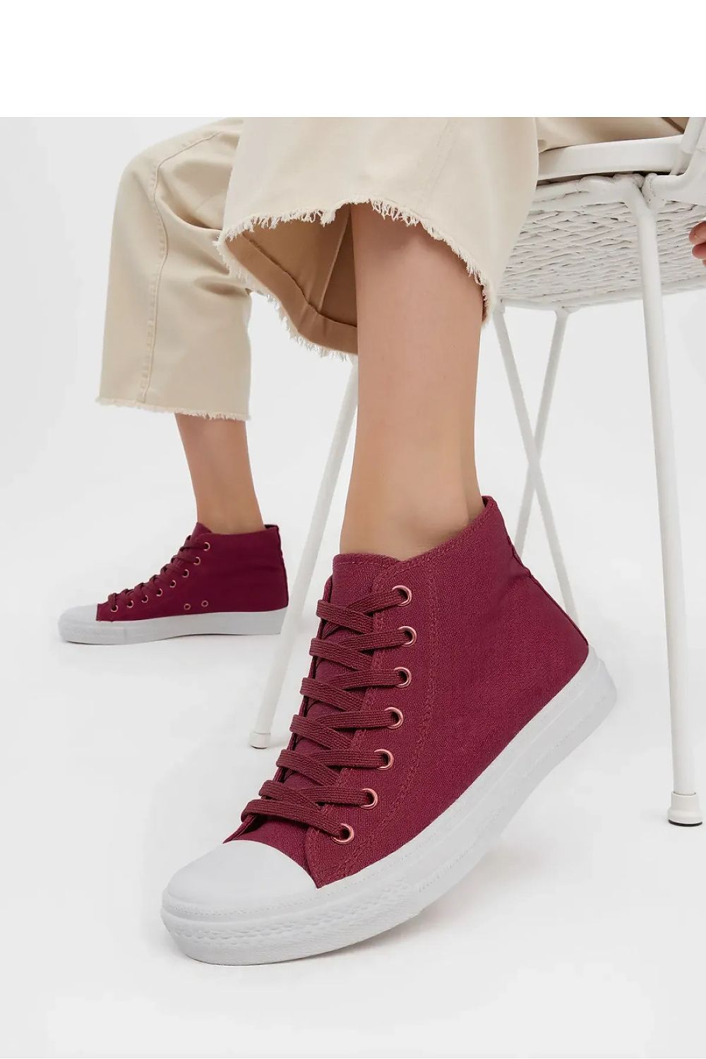 Sneakers model 210453 Inello