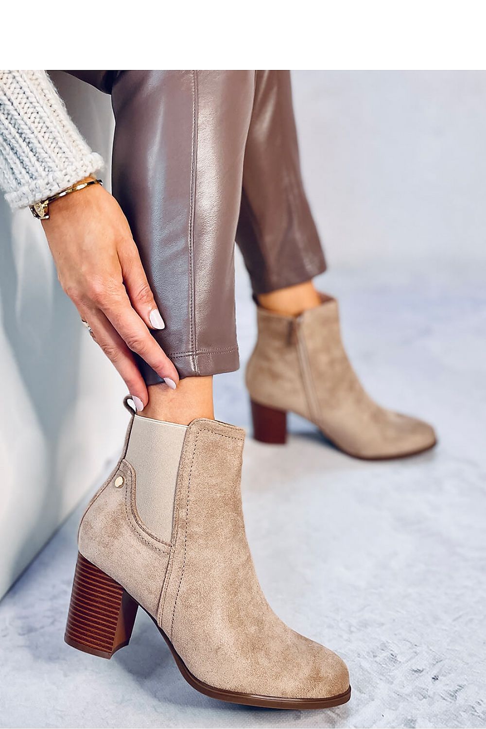 Heel boots model 188194 Inello 