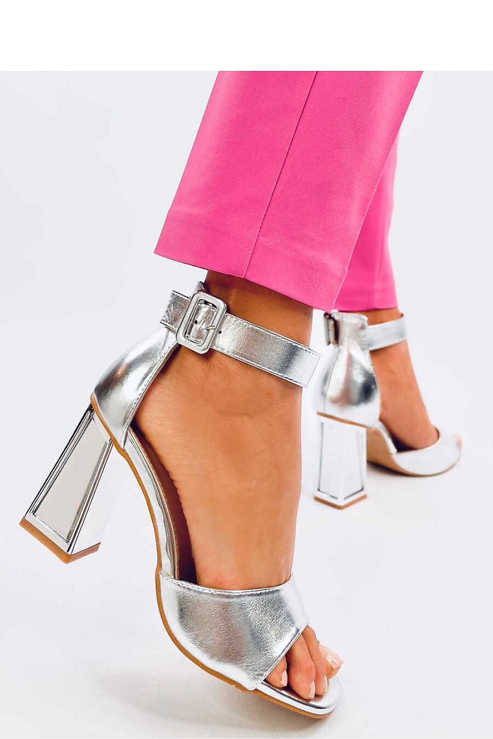  Heel sandals model 193294 Inello 