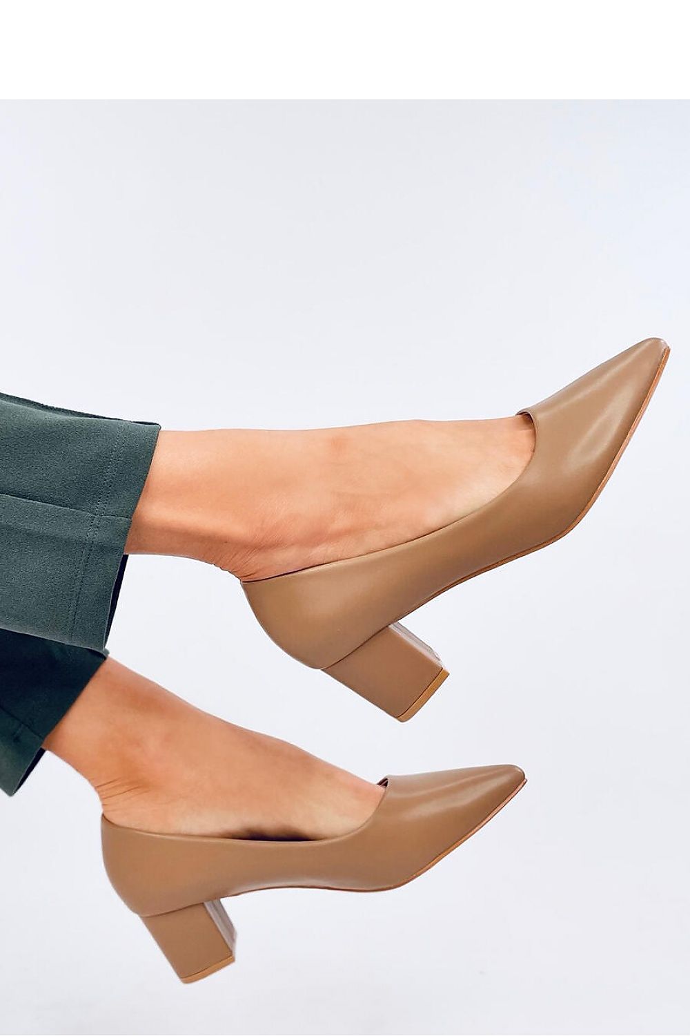  Block heel pumps model 194614 Inello 