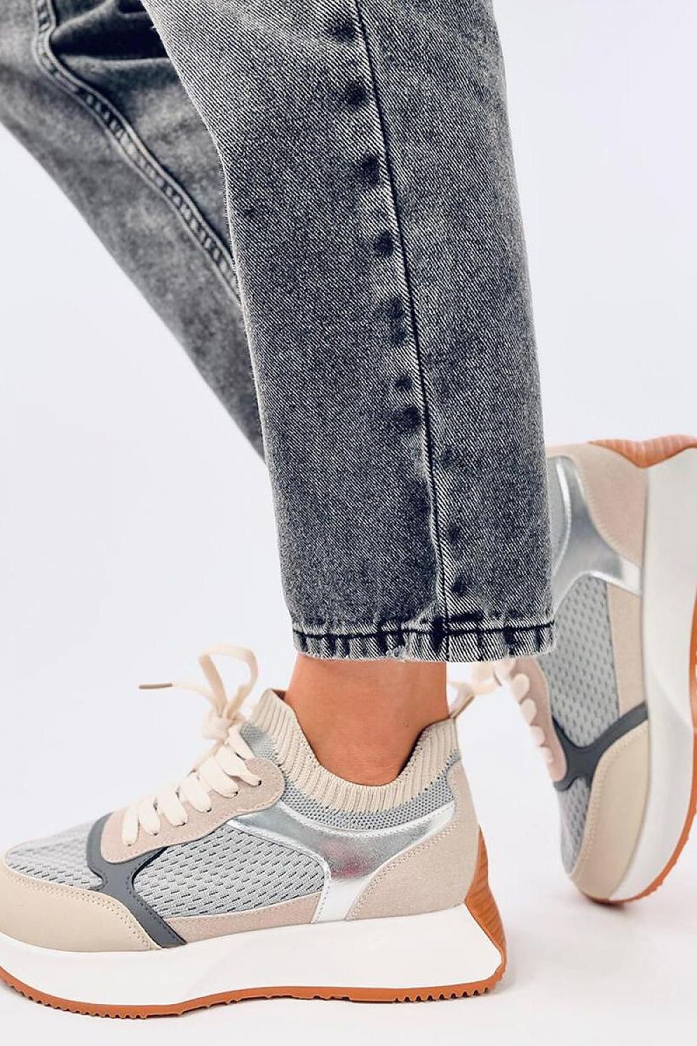  Sport Shoes model 195513 Inello 